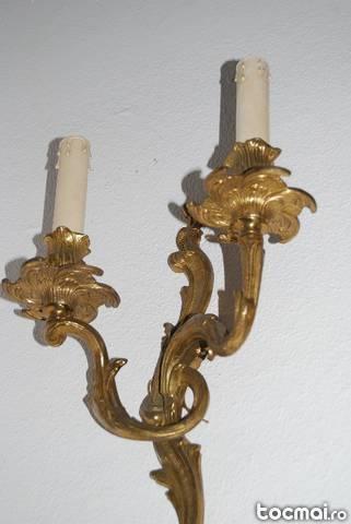 Set de 2 aplice Rococo cu 2 lumini din bronz masiv