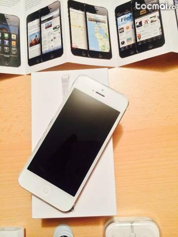 Iphone 5 white 16 Gb neverloked nou
