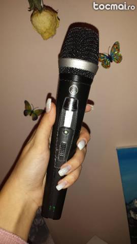 Microfon wireless akg ht 450/ d +accesorii/ geanta