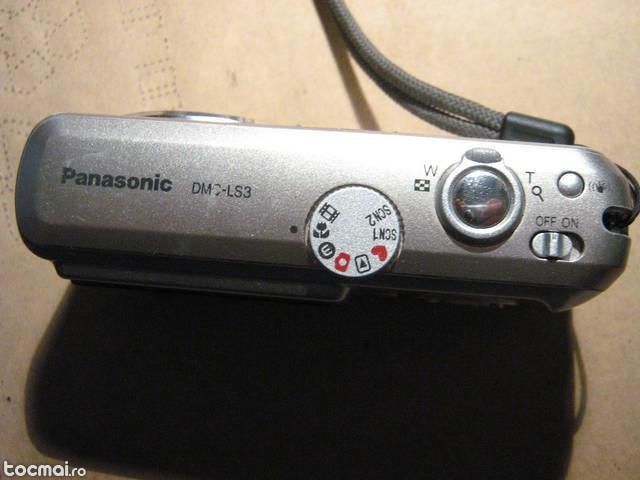 Aparat Foto Panasonic 5MP / Card 1GB / Cablu de Date