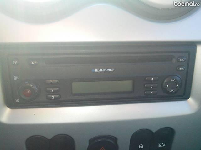 CD player Blaupunkt (Logan)