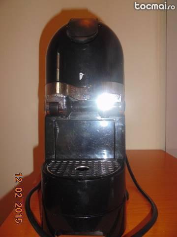 Expresor cafea cu pastile termozzeta