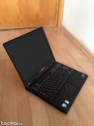 Laptop IBM T40 ( Functional - Incomplet )