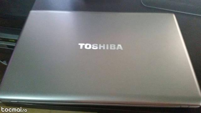 Laptop Toshiba Satellite P875- 31T