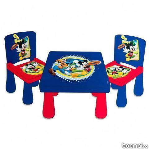 Masuta si scaunele Minnie / Mickey Mouse Disney