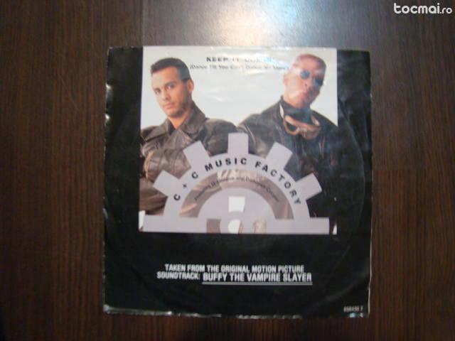 disc vinil C. C. Music Factory Keep It Comin (disc mic)