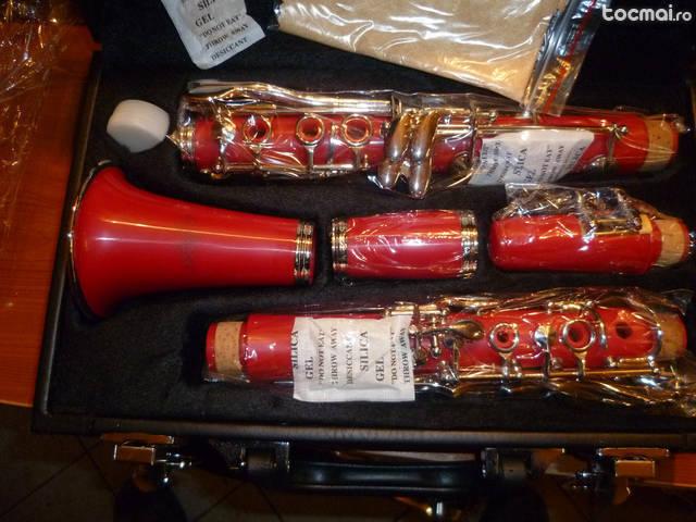 clarinete albe sau rosii in Si- bemol de la firma JAGER