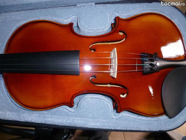 set vioara Stagg VN- 4/ 4 Violin Set, inclusiv arcus