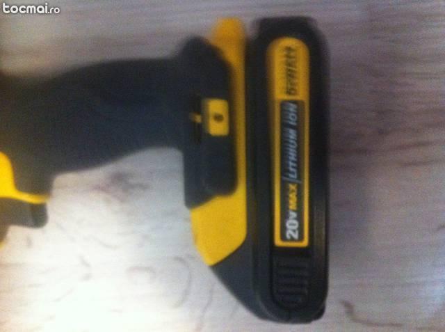 Bormasina cu acumulator