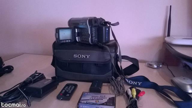 Camera video sony trv 285 e