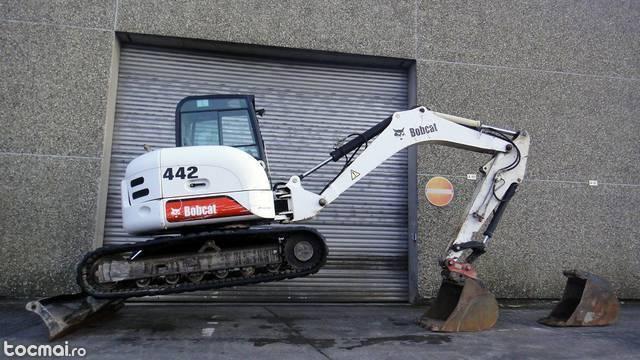 Excavator bobcat 442 b circular - kompact