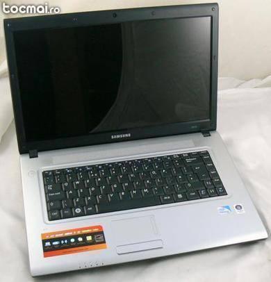 Laptop Samsung r519 - 4 gb ram Core 2 duo