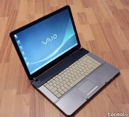 Laptop sony Vaio - 15. 4