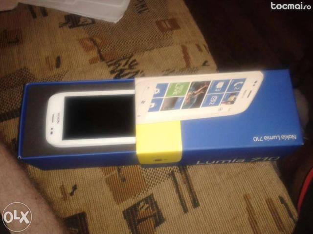 Nokia lumia 710 liber de retea !!