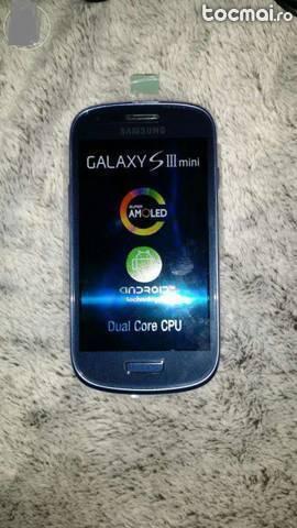 Samsung galaxy s3 mini i8200 nou!