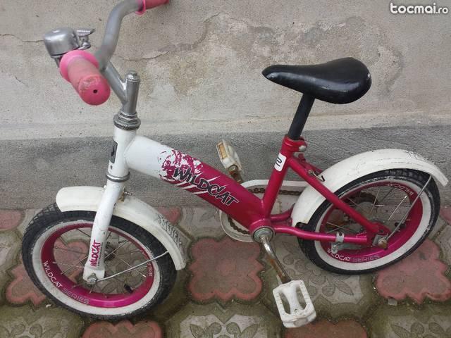 Bicicleta mica pentru copii
