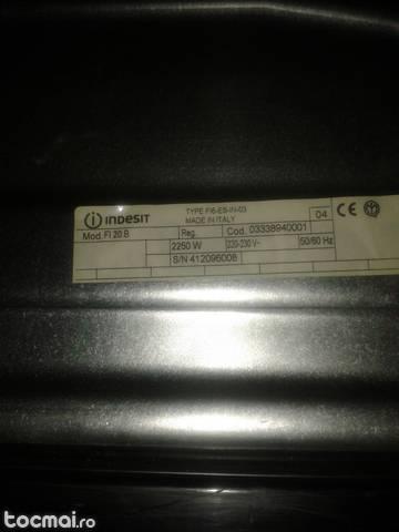 Cuptor electric Indesit