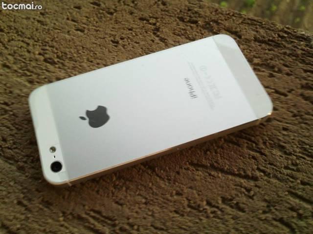 iPhone 5 culoare alb