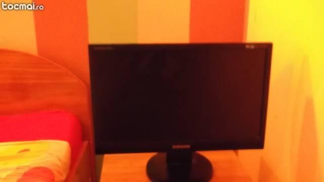 monitor samsung syncmaster 943