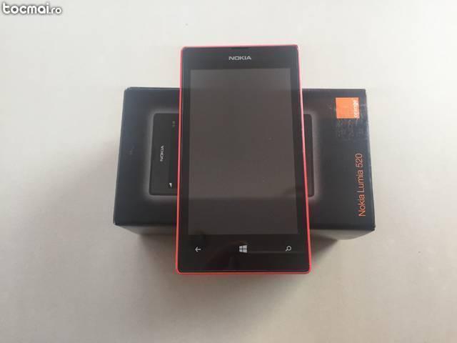 Nokia Lumia 520, Red, la cutie