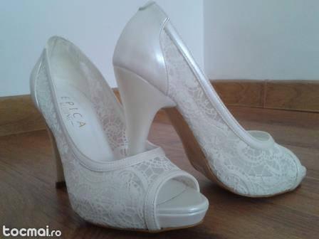 Pantofi Epica Wedding eleganti, cu dantela