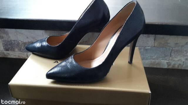 Pantofi stiletto negri piele Anna Cori mar 38 NOI