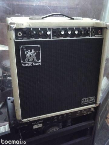 Amplificator chitara hibrid MUSIC MAN 112 RD fifth