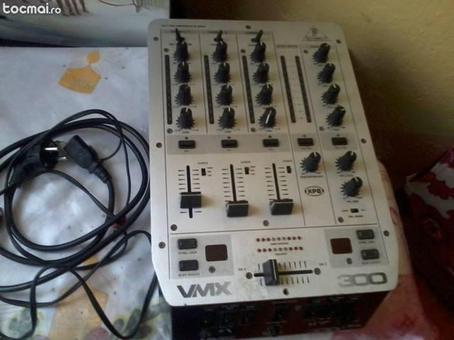 Behringer PRO MIXER VMX300