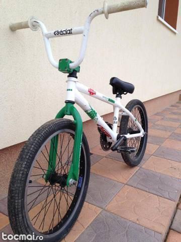 Bicicleta BMX Univega RAMBX- Earl