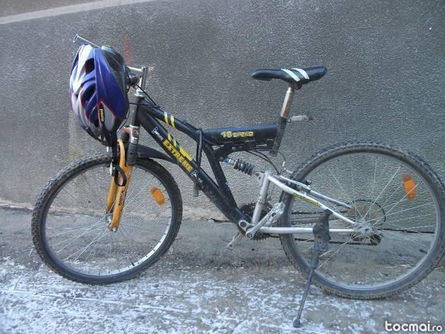 Bicicleta Mountain Bike