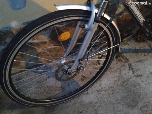 Bicicleta Torrek cu cadru de aluminium