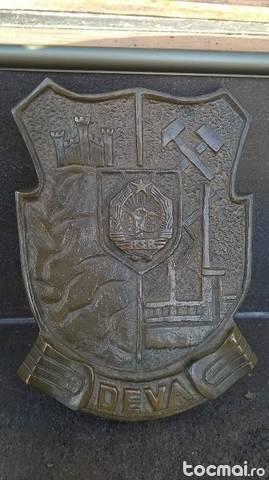 Placheta/ Aplica bronz masiv stema municipiului Deva