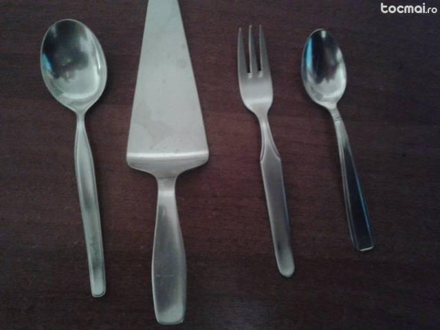 Lot ( lingura, lingurita, furculita, spatula) placate argint