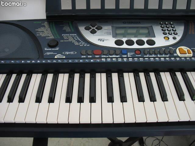 - Orga Yamaha PSR- 270-