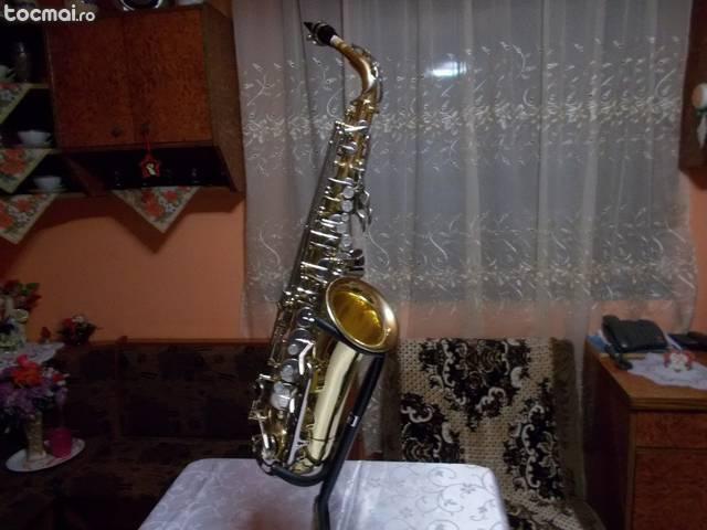 Saxafon Yamaha YES25