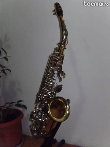 Saxofon alto yamaha yas 23