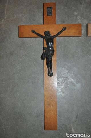 Crucifix1+1 cadou