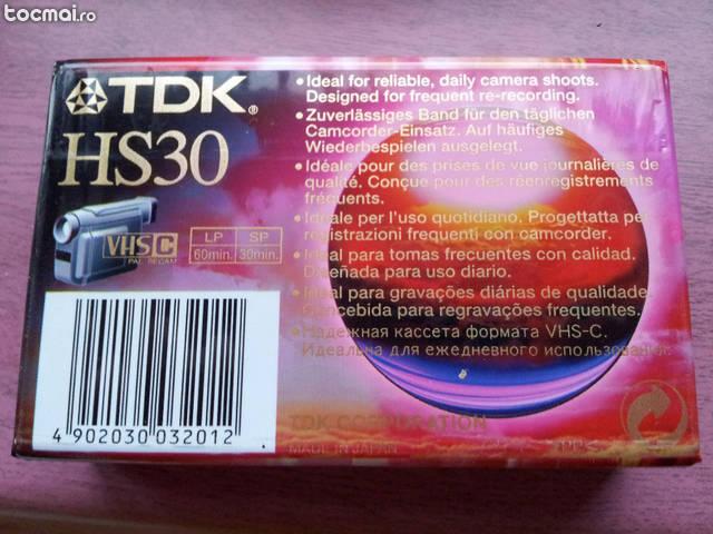 caseta video VHS C, 16mm, marca TDK HS30, sigilata