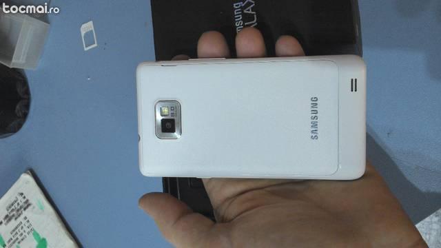 Samsung Galaxy S2 Alb , impecabil , box