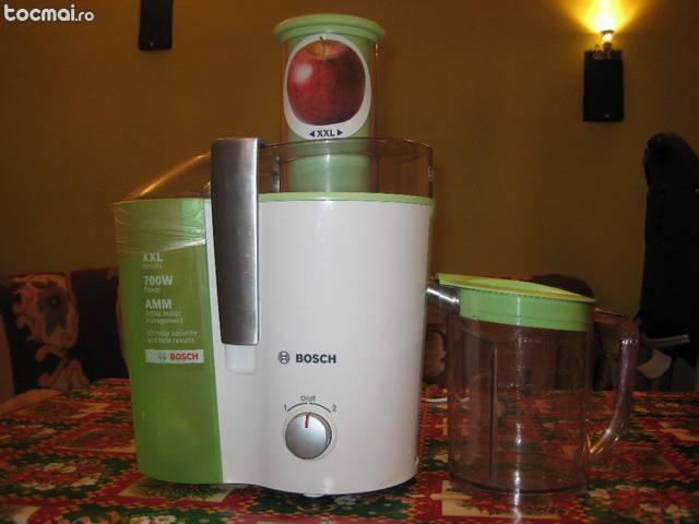 Storcator (Juicer) fructe Bosch