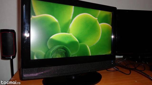 Televizor LCD cu DVD Qmedia 40cm cu HDMI