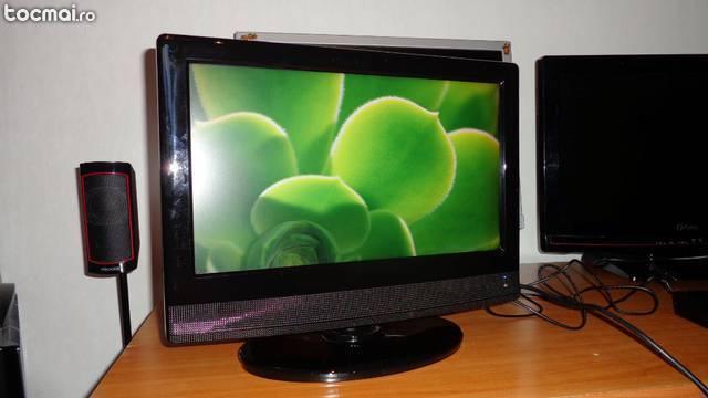 Televizor LCD cu DVD Qmedia 40cm cu HDMI