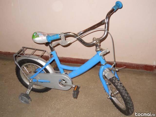 Bicicleta copii 4- 6 ani