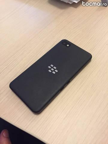 Blackberry z10 cutie accesorii si garantie