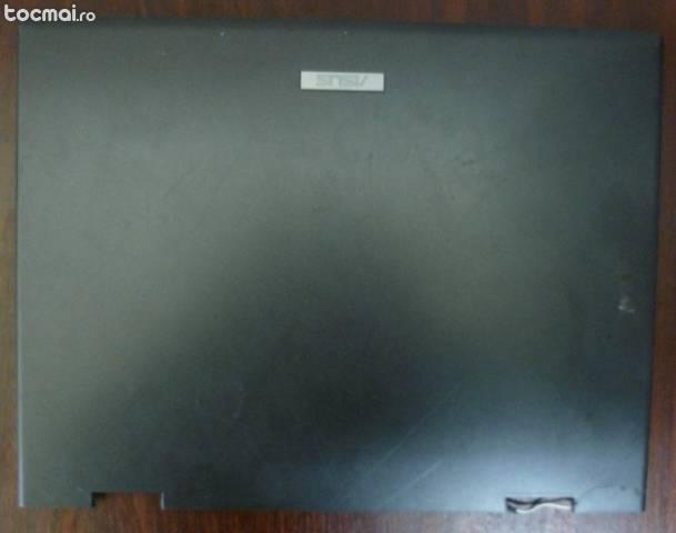 Capac Display Laptop Asus M6800N