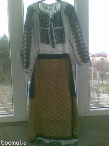 Costum National din zona Muscelului !!!