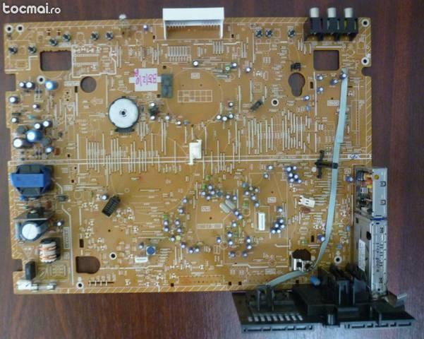 Placa de Baza Defecta JVC Video Recorder Model: HR- J798