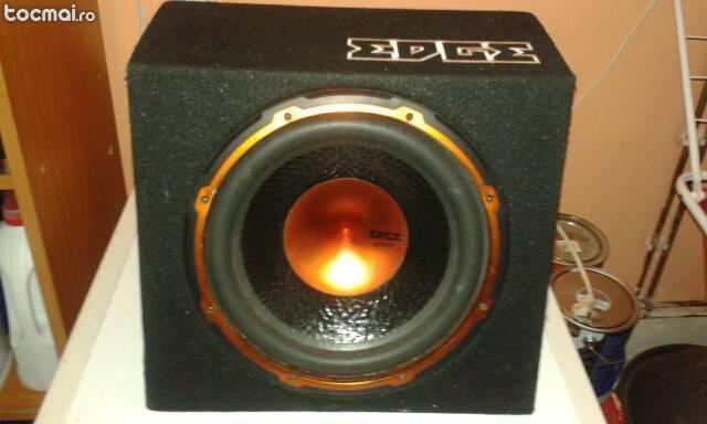 Bas subwoofer activ Vibe 900w funct. perfect.
