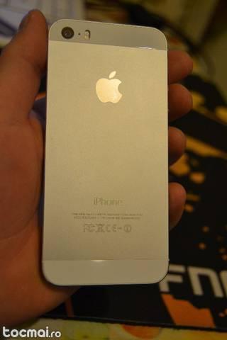 Iphone 5s silver, neverlocked, impecabil, icloud!