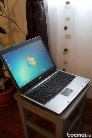 Laptop Acer 2G RAM, HDD 160G, dual core